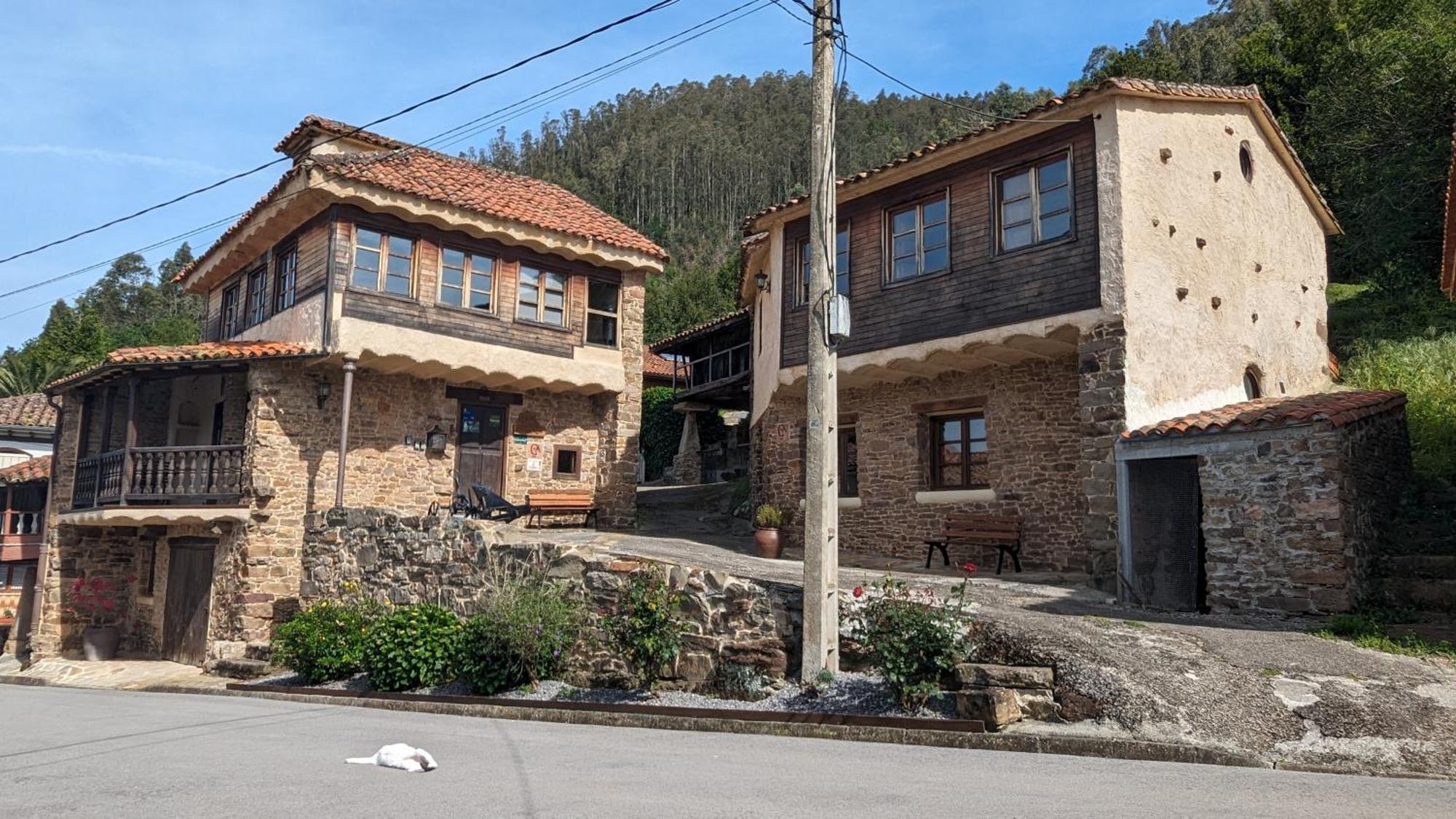 Las Casas De Isu Villaviciosa  Kültér fotó