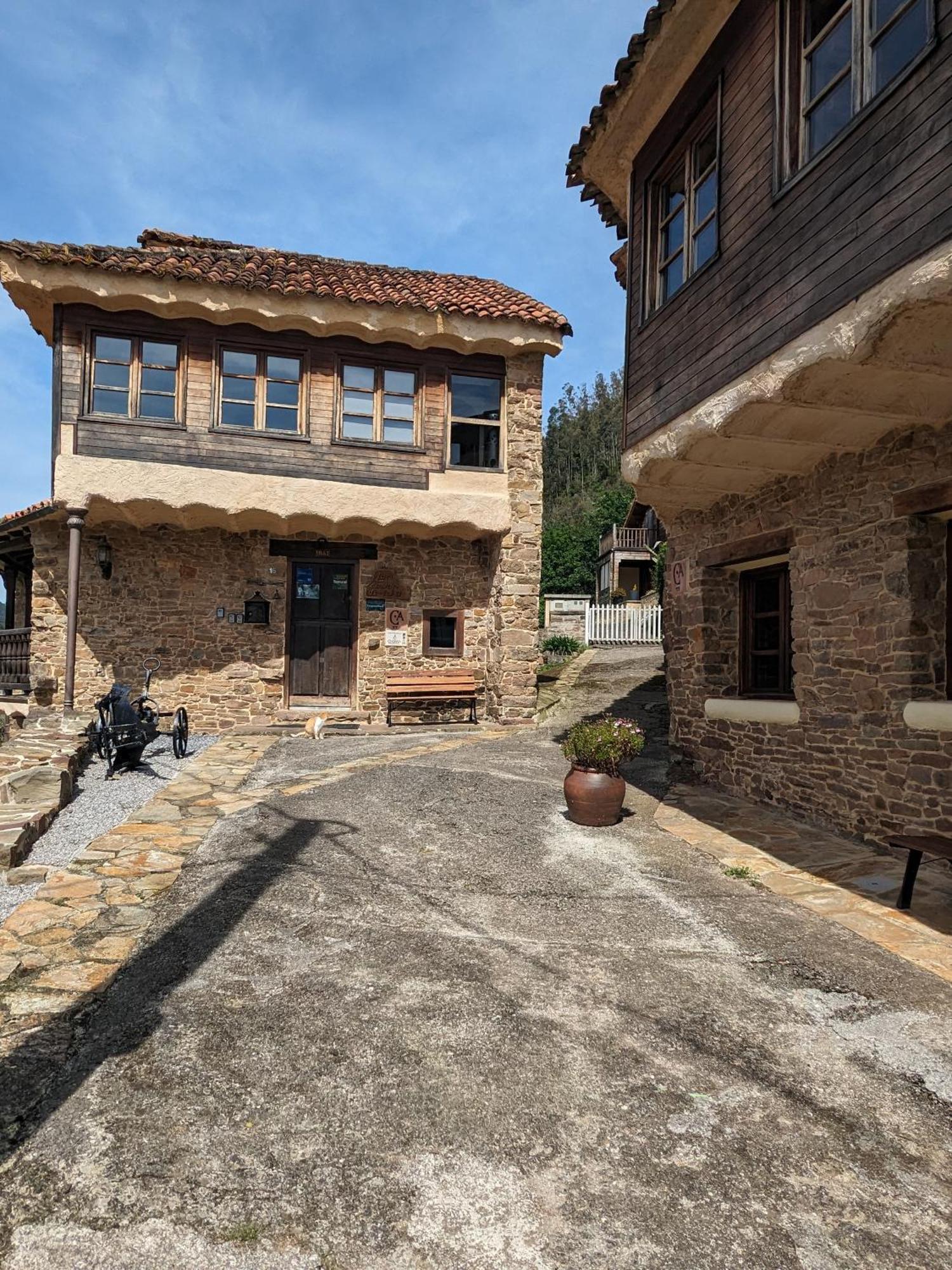 Las Casas De Isu Villaviciosa  Kültér fotó